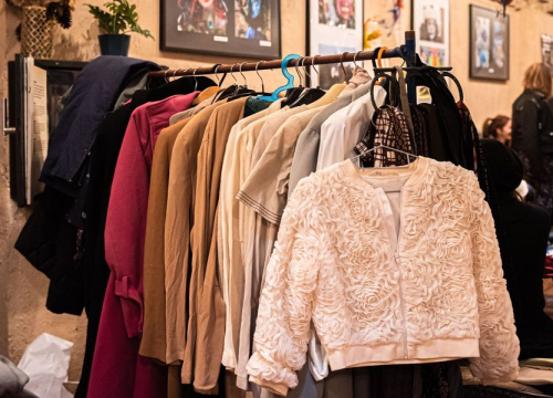 Petak popodne rezervirajte za buvljak u Azimutu