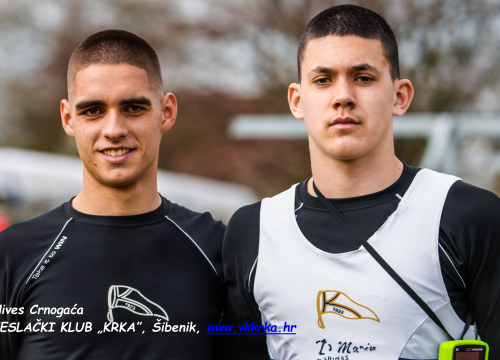 Fotografija 2 - Na Otvorenom prvenstvu Zagreba veslači Krke došli do 3 zlata i 1 bronce