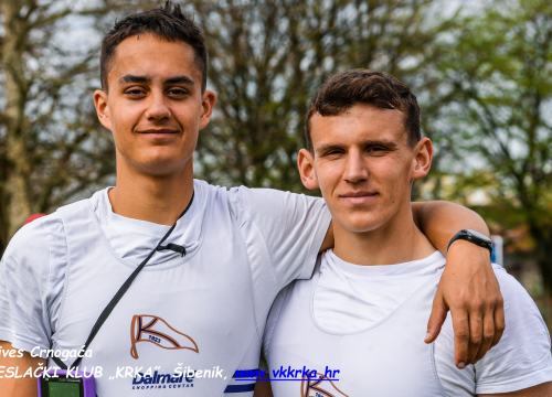 Fotografija 3 - Na Otvorenom prvenstvu Zagreba veslači Krke došli do 3 zlata i 1 bronce