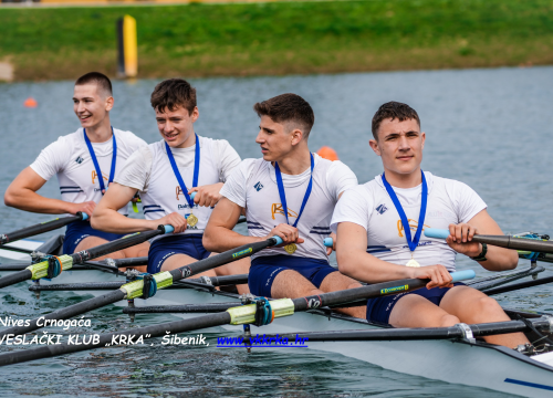 Fotografija 4 - Na Otvorenom prvenstvu Zagreba veslači Krke došli do 3 zlata i 1 bronce