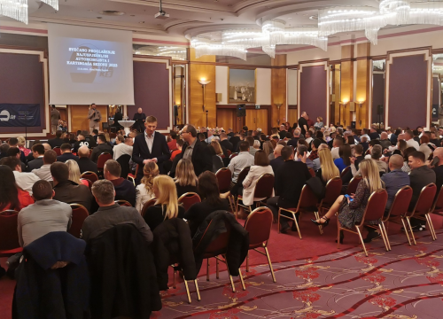 Fotografija 3 - Član KK Dubrava-Šibenik Franko Škugor nagrađen za 3. mjesto u svojoj klasi