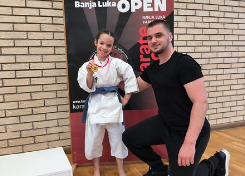 Fotografija 3 - Nove medalje u Mimincu: Još jedan uspješan tjedan za Karate klub Šibenik