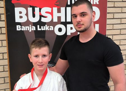 Fotografija 4 - Nove medalje u Mimincu: Još jedan uspješan tjedan za Karate klub Šibenik