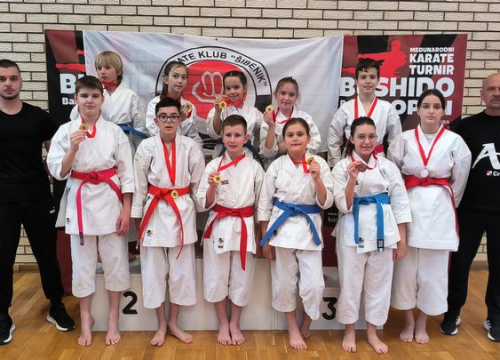 Nove medalje u Mimincu: Još jedan uspješan tjedan za Karate klub Šibenik
