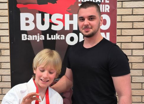 Fotografija 8 - Nove medalje u Mimincu: Još jedan uspješan tjedan za Karate klub Šibenik