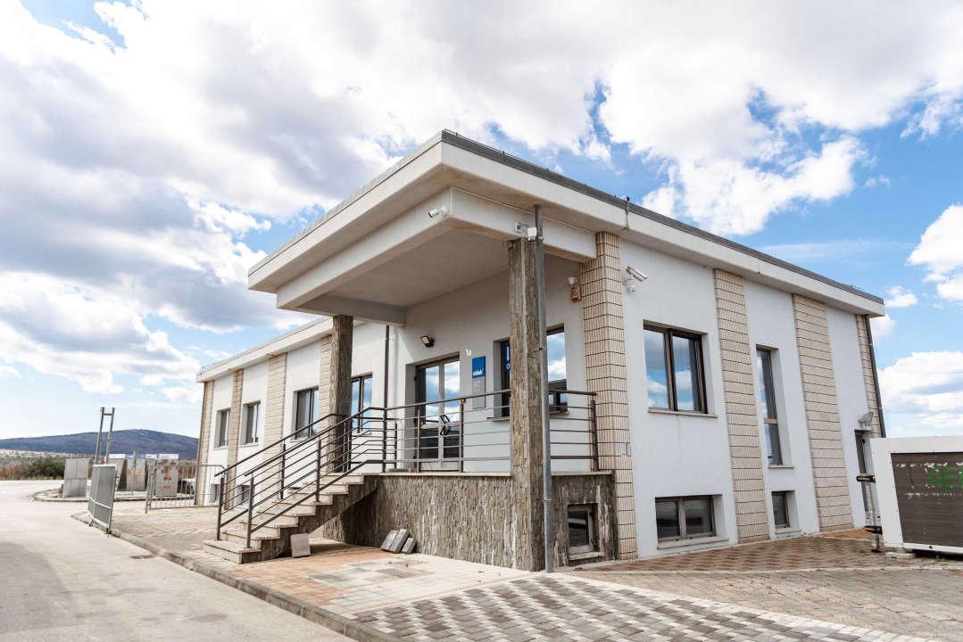 Poznata tvrtka Oblak Beton iz Radonića u potrazi je za radnicima!