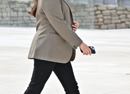 Fotografija 4 - Karirani uzorci i baloneri svih boja preplavili su grad: Evo tko nam je upao u oko ovaj tjedan