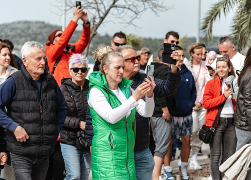 Fotografija 13 - Uskrsni doručak i ove godine privukao brojne Šibenčane, fritaja 'planula' u nekoliko minuta