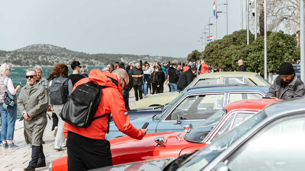 Oldtimeri izazvali veliki interes među Šibenčanima