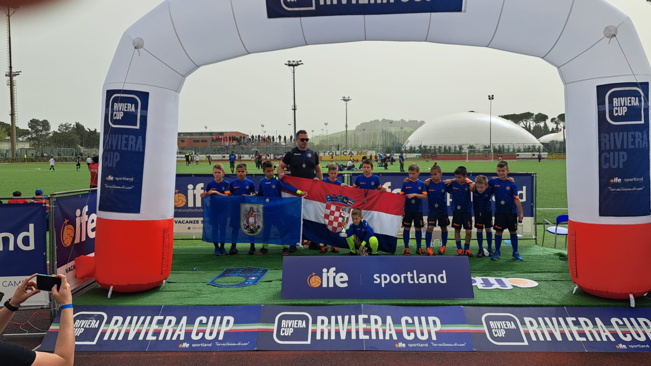 Špigete HNK Mihovila osvojile 2. mjestu na međunarodnom nogometnom turniru u Italiji