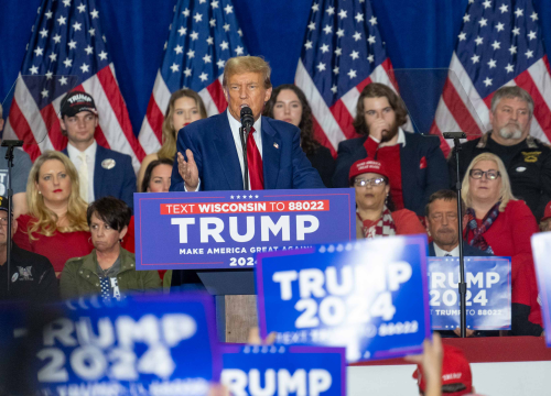 Trump nema granica: Ilegalne migrante nazvao 'životinjama i neljudima'