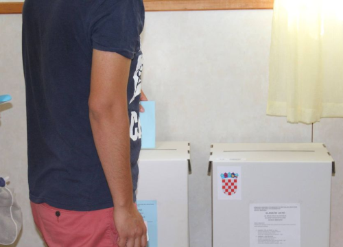 Krenulo tiskanje gotovo četiri milijuna glasačkih listića, evo koliko će sve skupa koštati