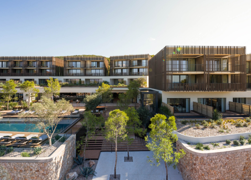 Skelin Mont stolarija na poznatom Maslina Resortu, jednom od najluksuznijih hotelskih resorta u Hrvatskoj!