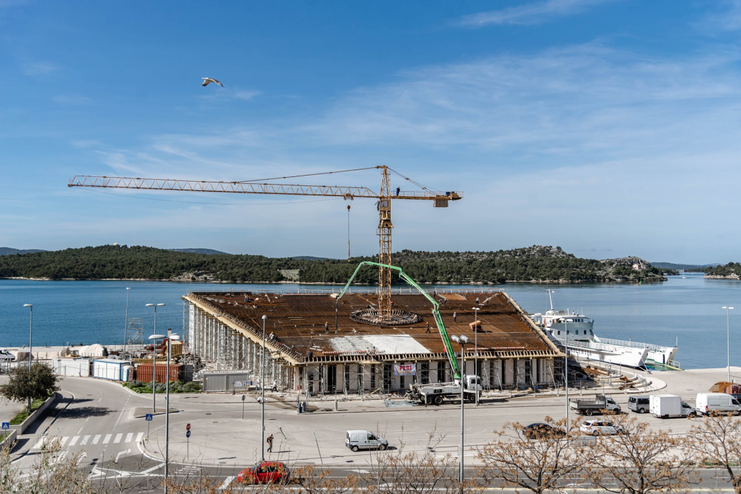 Putnički terminal na gatu Vrulje već sad dominira šibenskom lukom