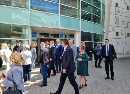 Fotografija 4 - Zoran Milanović u Industrijsko-obrtničkoj školi: 'Slične škole u Zagrebu izgledaju otužno, kao olupine'