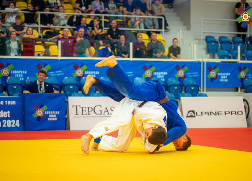 Fotografija 3 - Filip Knez na Europskom kadetskom kupu osvojio brončanu medalju