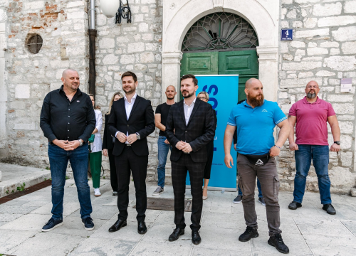 Fotografija 5 - Goran Šimić (nositelj liste stranke Fokus): 'Mi smo sigurno najozbiljnija ekipa u ovoj izbornoj jedinici'