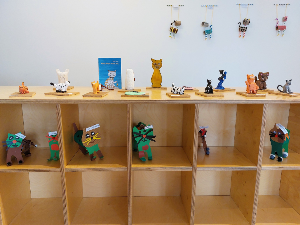 Na Zlarinu otvorena izložba likovnih i literarnih radova s natječaja Mačke