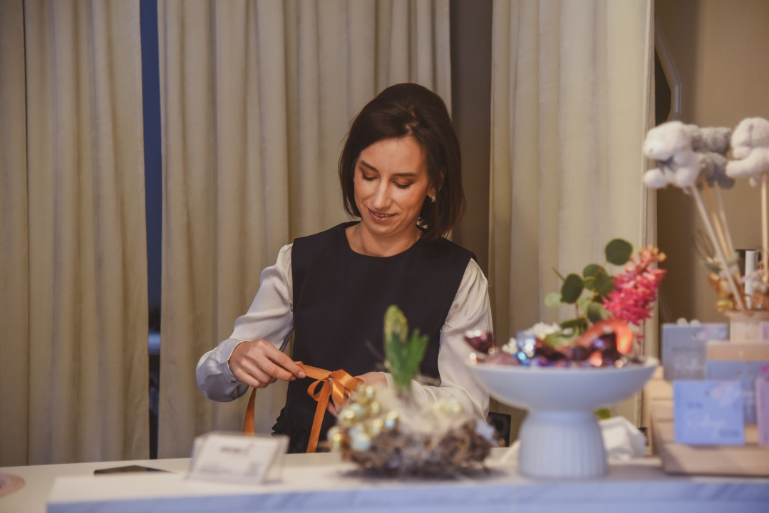 Merci flower&gift shop nudi najljepše cvjetne bukete i asortiman poklona!