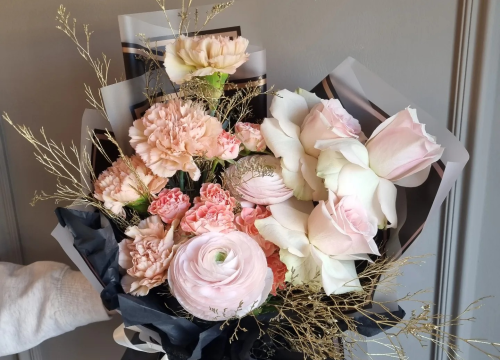 Fotografija 20 - Merci flower&gift shop nudi najljepše cvjetne bukete i asortiman poklona!