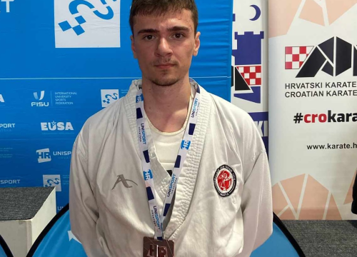 Fotografija 2 - Antonio Šaršanski prvak Hrvatske u parakarateu, Luka Stošić brončani na Studenskom PH