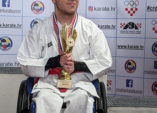 Fotografija 3 - Antonio Šaršanski prvak Hrvatske u parakarateu, Luka Stošić brončani na Studenskom PH
