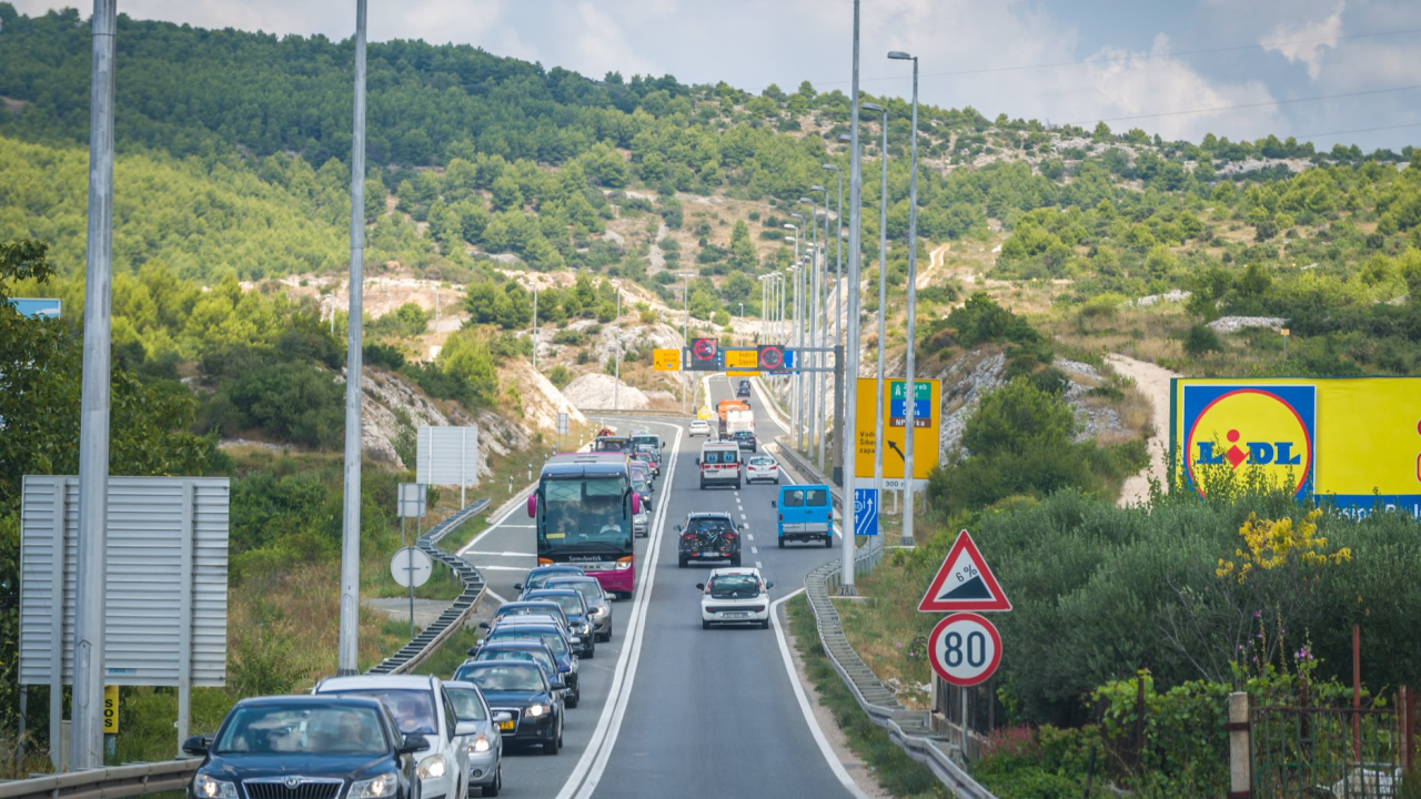 Hrvati kupuju sve više automobila, evo koliko ih je više registrirano