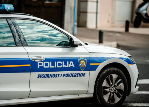 Provaljeno u dva stana u Šibeniku: Lopovi odnijeli novac i nakit