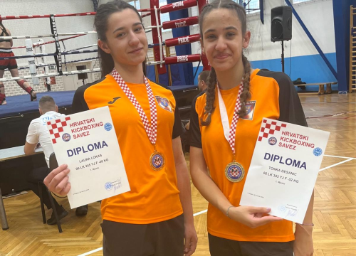 Fotografija 3 - KBK Dalmatino ima nove juniorske prvakinje: Desanić i Lokas s reprezentacijom idu na svjetsko