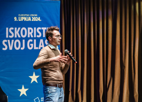 Fotografija 27 - Na radionici 'Dalmatinski đir, europska priča' u Arsenu mladi se pripremali za EU izbore