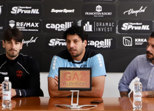 Carević zadovoljan reakcijama kod obrambenih prekida: 'Igrači navijačima voljnim momentom vratili za podršku'