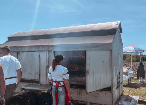 Fotografija 4 - Bili smo na Bikijadi u Nevestu: ‘Željeli smo barem nakratko vratiti život u kraj koji umire’