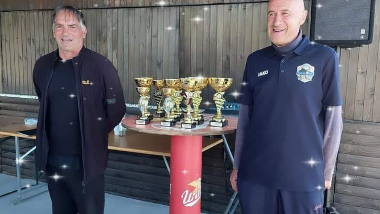 Na međunarodnom petanque turniru u Sloveniji ekipa PK Šibenik osvojila prvo mjesto