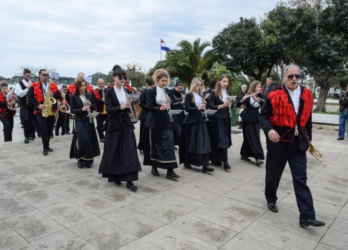 Fotografija 5 - Sve je počelo 1964.  bijegom od klavira: Boris Štrkalj danas napunio 60 godina u Šibenskoj narodnoj glazbi