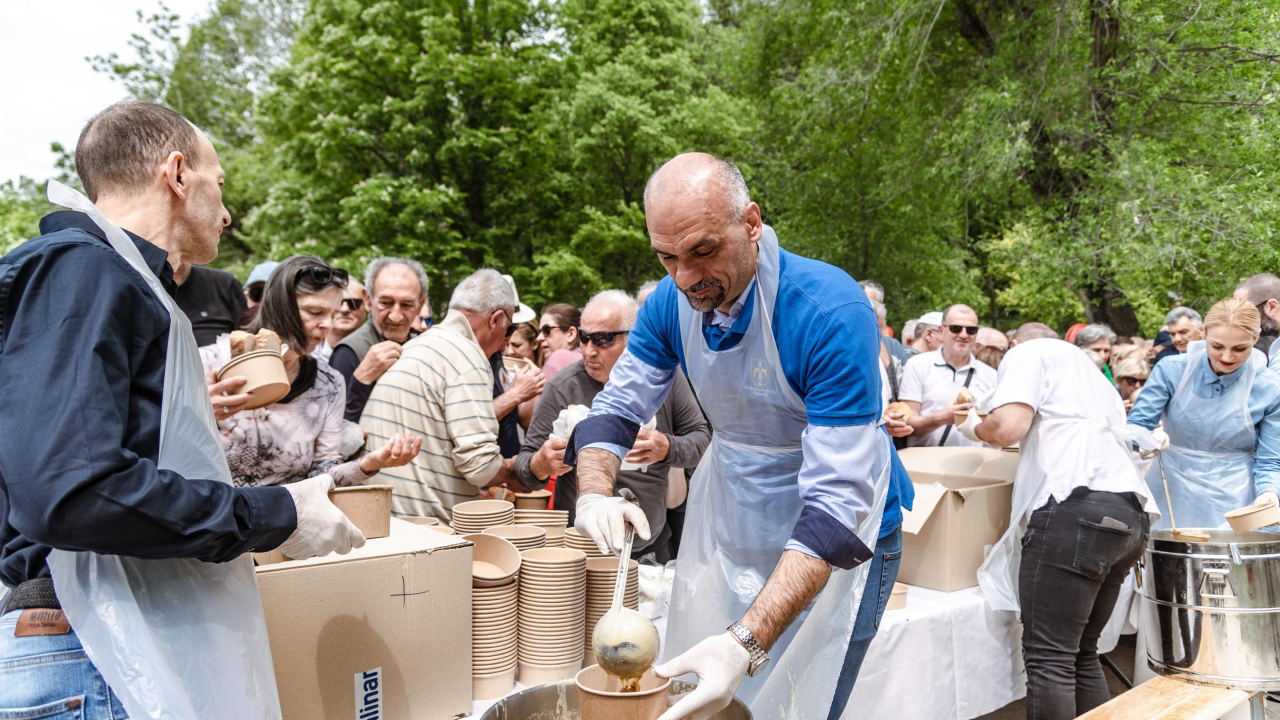 Uz podjelu graha u NP Krka obilježen Praznik rada: 'Moramo kontinuirano raditi na poboljšanju radničkih prava'