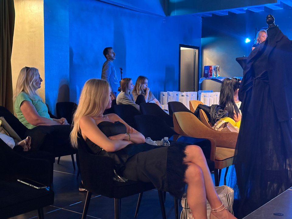 U Šibeniku se bira najljepša mama Hrvatske, a natjecateljice će pokazati kako plešu s vatrom i heklaju