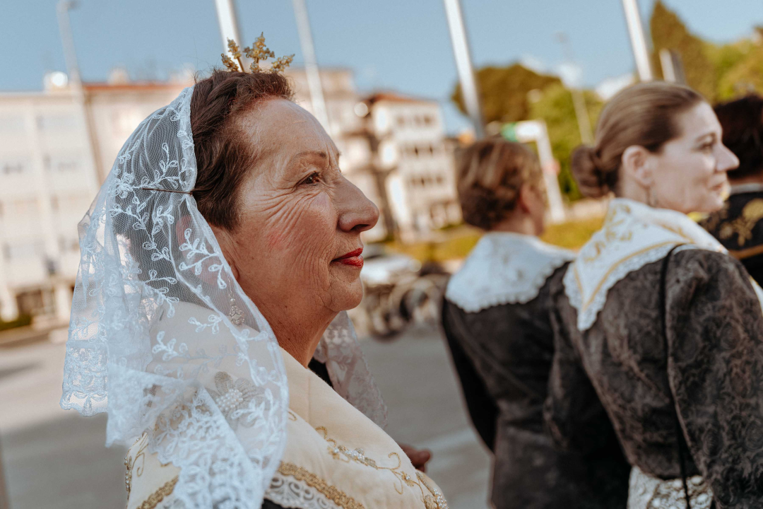 Šibenikom prošlo više od 300 članova kulturnih društava, nošnjama oduševili prolaznike