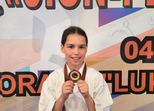 Fotografija 10 - Uspješan vikend za Karate klub "Šibenik" u Bihaću: Vratili se kući s deset medalja