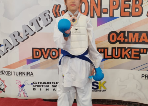 Fotografija 4 - Čak 40 medalja karataša KK Šibenik 1066 na Kupu prijateljstva u Bihaću