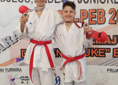 Fotografija 14 - Čak 40 medalja karataša KK Šibenik 1066 na Kupu prijateljstva u Bihaću