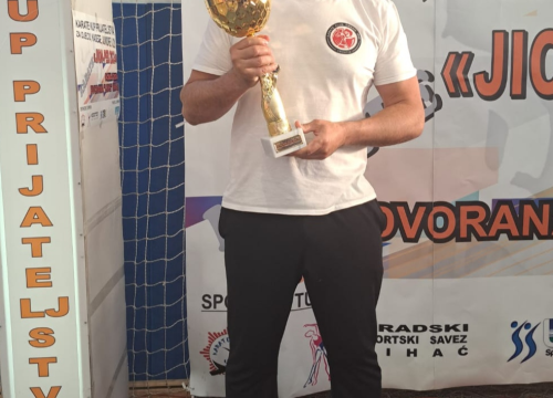 Fotografija 19 - Čak 40 medalja karataša KK Šibenik 1066 na Kupu prijateljstva u Bihaću