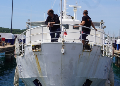 Fotografija 10 - Tijat je na suhom: Počelo čišćenje i snimanje stanja u kojem se nalazi