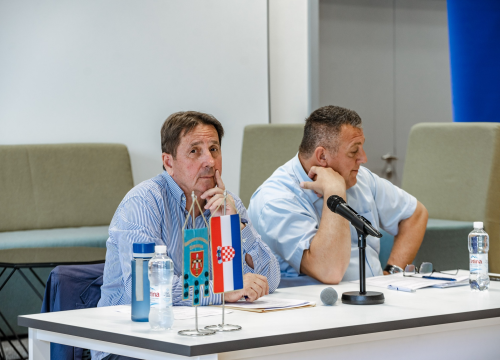 Tijat je i dalje glavna tema, a doznali smo i da će nova liječnica u Murteru biti Ukrajinka