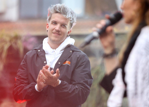 Novi uspjeh Baby Lasagne: 'Rim Tim Tagi Dim' u top 40 britanske ljestvice singlova