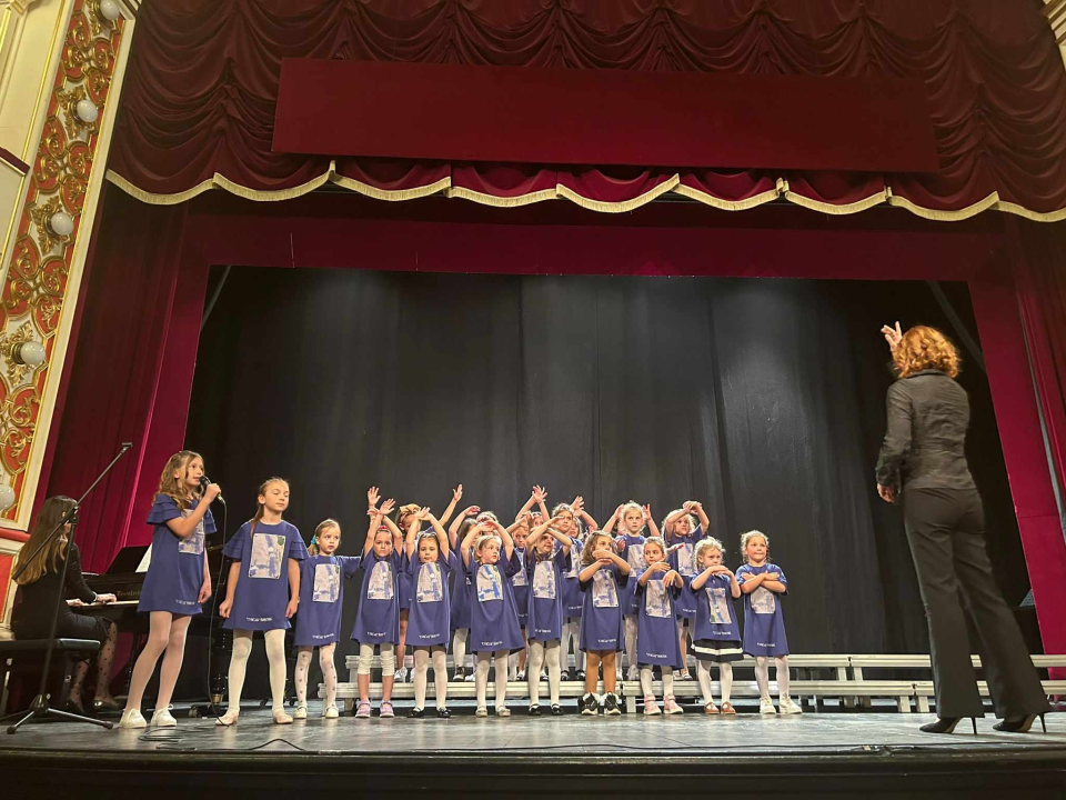 Mališani iz 'Cvrčka' oduševili publiku na natjecanju zborova u Šibeniku