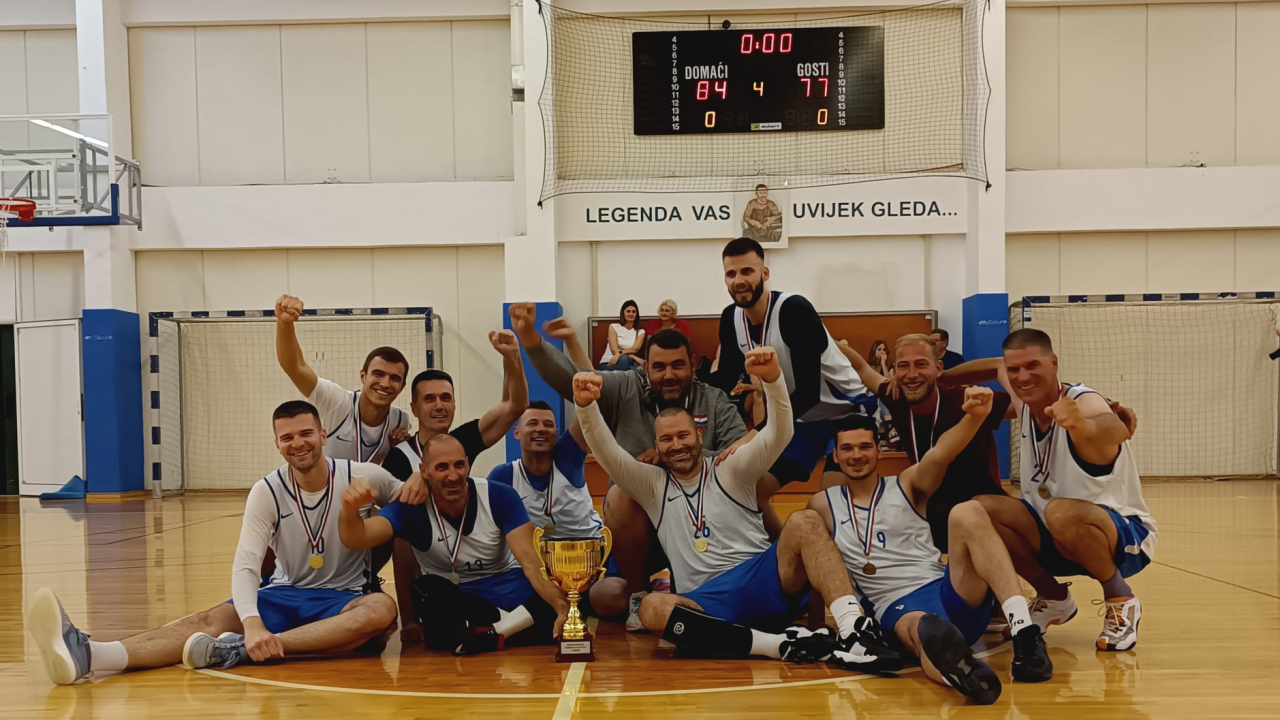 Karika osvojila Šibensku rekreativnu košarkašku ligu