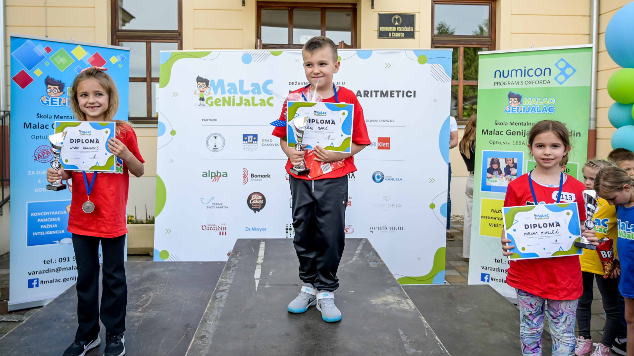 Šibenski Malci osvojili čak 9 medalja na Državnom natjecanju iz mentalne aritmetike i mentalne matematike!