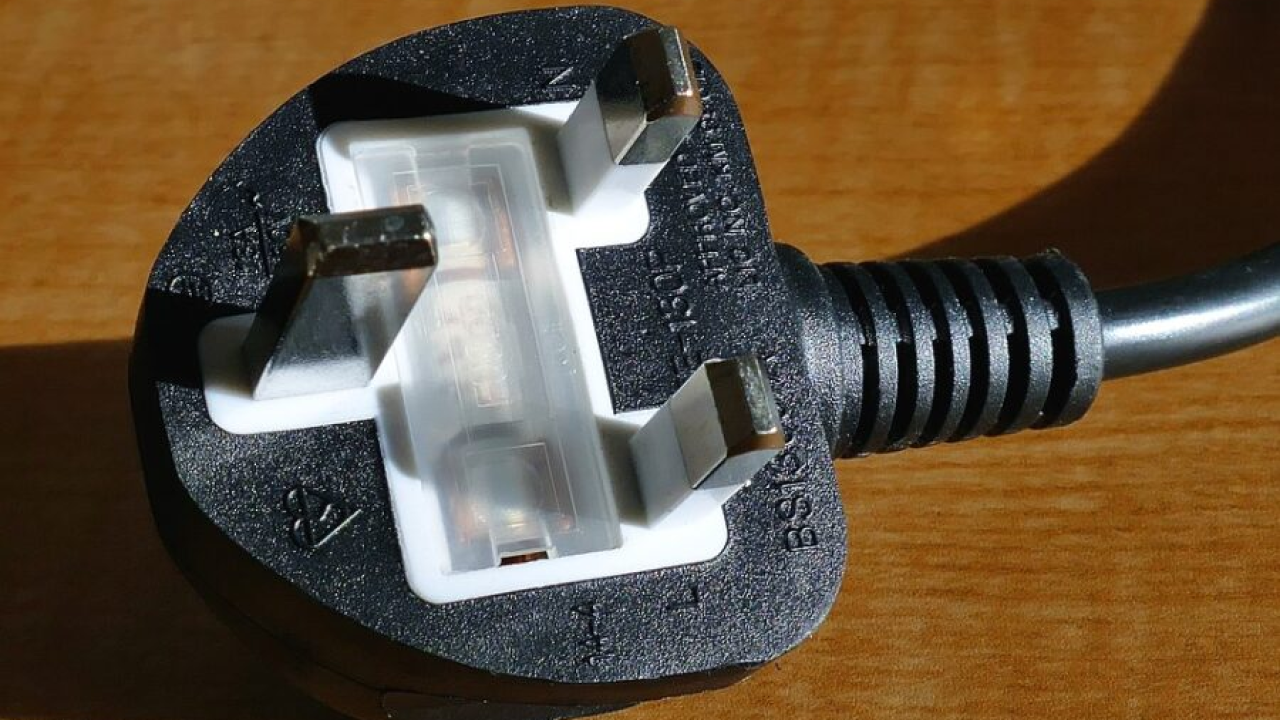 Jedan mali kućni aparat uvijek isključujte iz struje: Troši kao lud i kada niste doma