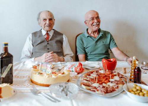 Fotografija 12 - Posljednji zlarinski koraljar proslavio 103. rođendan: ‘Dobra hrana, zdravlje prostate i žene su ključ za dug život’