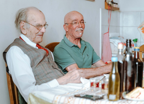 Fotografija 14 - Posljednji zlarinski koraljar proslavio 103. rođendan: ‘Dobra hrana, zdravlje prostate i žene su ključ za dug život’